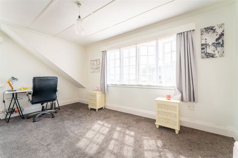 Photo of property in 6 Ure Street, South Hill, Oamaru, 9400