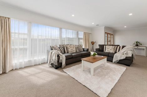 Photo of property in 11 Mansfield Road, Owhata, Rotorua, 3010