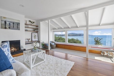 Photo of property in 36 Roys Road, Plimmerton, Porirua, 5026