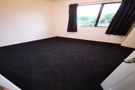 Photo of property in 2/20 Armada Drive, Ranui, Auckland, 0612