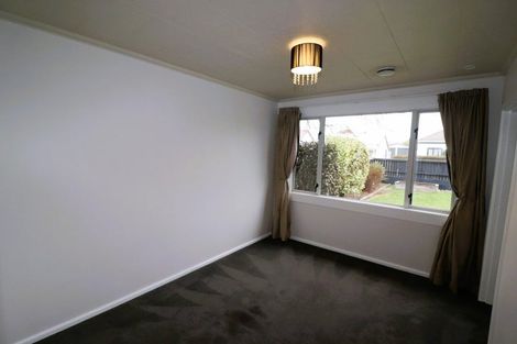 Photo of property in 26 Torrens Road, Hillmorton, Christchurch, 8024