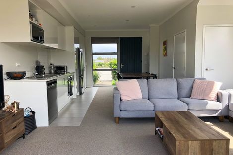 Photo of property in 25 Rangihina Road, Hobsonville, Auckland, 0616