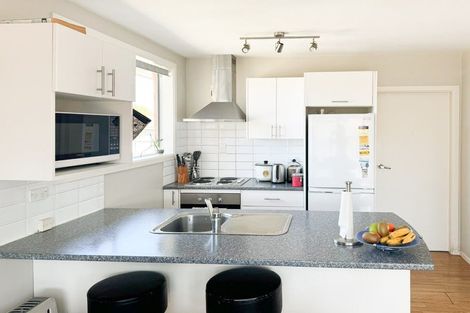 Photo of property in 2/11 Bencard Place, Hoon Hay, Christchurch, 8025