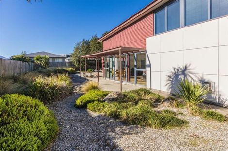 Photo of property in 43 Kings Drive, Wanaka, 9305