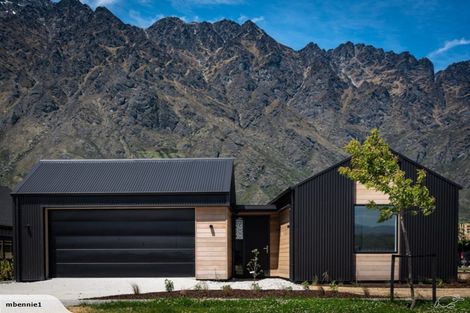 Photo of property in 6 Maize Street, Jacks Point, Queenstown, 9371