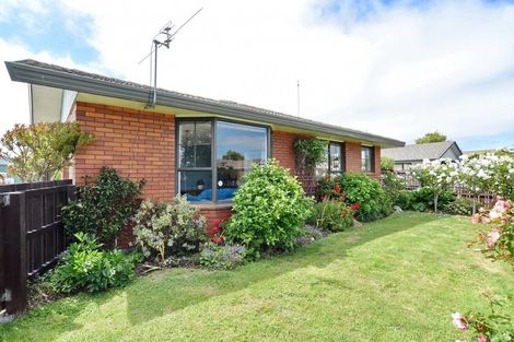 Photo of property in 1/50 Dunbarton Street, Redwood, Christchurch, 8051