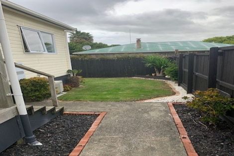 Photo of property in 36 Bowater Place, Manurewa, Auckland, 2102