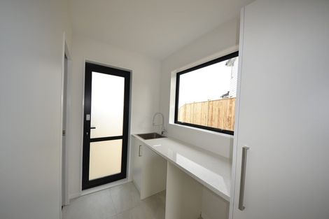 Photo of property in 8 Finn Place, Mount Wellington, Auckland, 1060