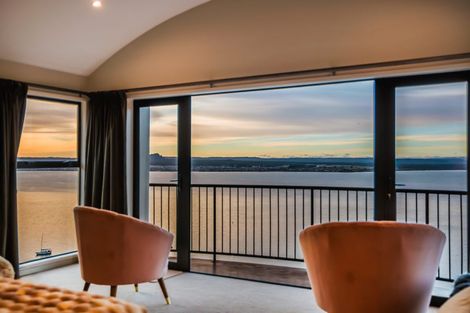 Photo of property in 2/71 Wakeman Road, Acacia Bay, Taupo, 3330