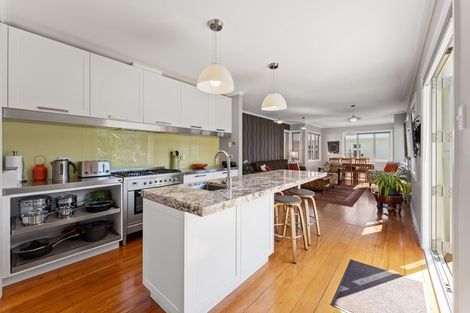 Photo of property in 29 Doone Street, Lynmouth, New Plymouth, 4310