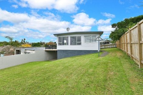 Photo of property in 2/11 Gilshennan Valley, Red Beach, 0932