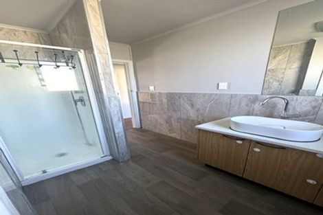 Photo of property in 37 Metcalfe Road, Ranui, Auckland, 0612