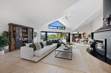 Photo of property in 903 Old North Road, Waimauku, 0882