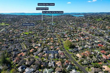 Photo of property in 8 Yarlside Place, Northpark, Auckland, 2013