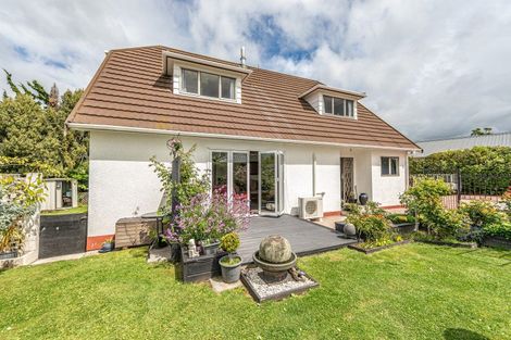 Photo of property in 1 Iwiroa Terrace, Durie Hill, Whanganui, 4500