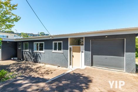 Photo of property in 51 Poto Road, Normandale, Lower Hutt, 5010