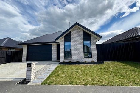 Photo of property in 37 Eric Crozier Road, Darfield, 7571