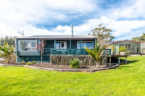 Photo of property in 22 Wallis Road, Kaiti, Gisborne, 4010