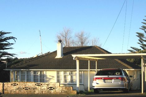 Photo of property in 13 Miranda Street, Cannons Creek, Porirua, 5024