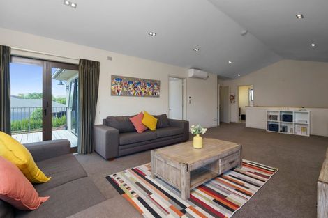 Photo of property in 6 Honiss Place, Cambridge, 3434