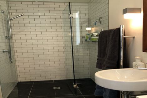 Photo of property in 21 Salamanca Road, Kelburn, Wellington, 6012