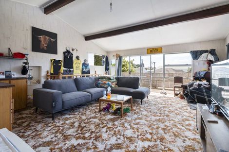 Photo of property in 30 Lower High Street, Marton, 4710