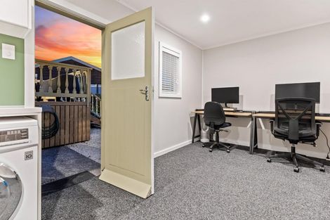 Photo of property in 2a Gardner Avenue, New Lynn, Auckland, 0600