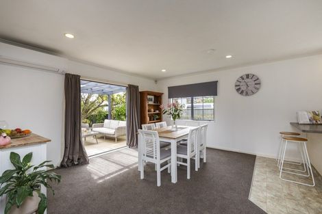 Photo of property in 23 Charles Cross Street, Longburn, Palmerston North, 4412