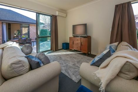 Photo of property in 8 Heaphy Court, Rolleston, 7614