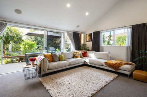 Photo of property in 5 Marnane Terrace, St Andrews, Hamilton, 3200