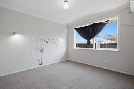 Photo of property in 21 Ngahere Street, Otumoetai, Tauranga, 3110