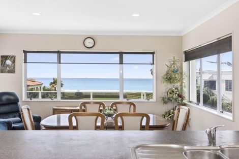 Photo of property in 5/199 Papamoa Beach Road, Papamoa Beach, Papamoa, 3118