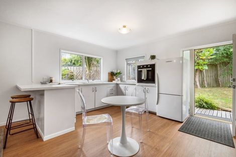 Photo of property in 43 Stredwick Drive, Torbay, Auckland, 0630