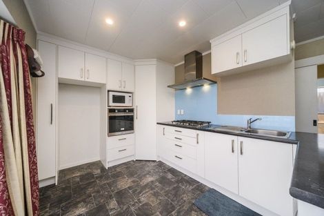 Photo of property in 110 Amberley Avenue, Highbury, Palmerston North, 4412