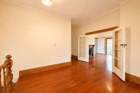 Photo of property in 143 Wadestown Road, Wadestown, Wellington, 6012