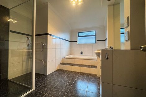 Photo of property in 1 Washington Place, Havelock North, 4130