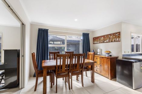 Photo of property in 9a Baird Street, Howick, Auckland, 2014