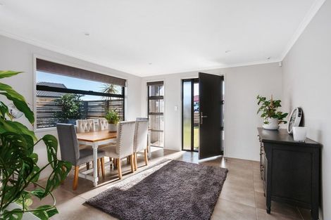 Photo of property in 63 Bert Wall Drive, Omokoroa, 3114