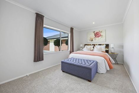 Photo of property in 289 Old North Road, Kumeu, 0892