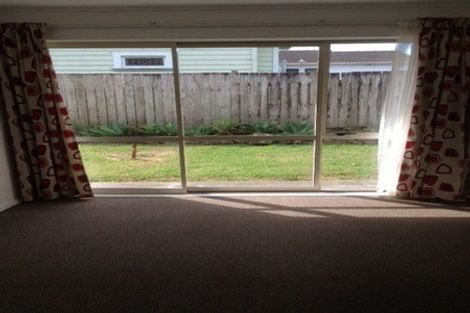 Photo of property in 8-10 Harris Road, Mount Wellington, Auckland, 1051