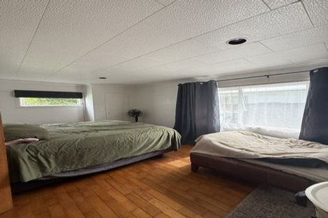 Photo of property in 5 Shearwater Street, One Tree Point, 0118