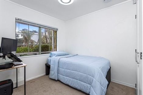 Photo of property in 2/102 Manuka Road, Bayview, Auckland, 0629