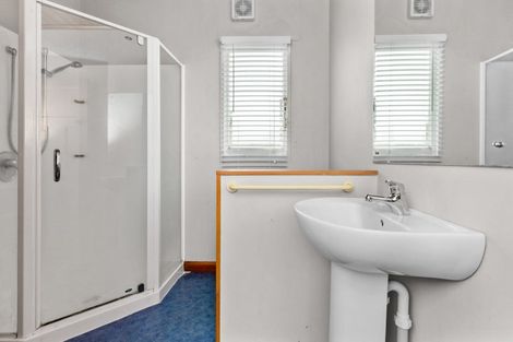 Photo of property in 24 Creagh Street, Te Awa, Napier, 4110