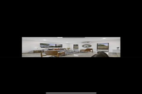 Photo of property in 118b Kervil Avenue, Te Atatu Peninsula, Auckland, 0610