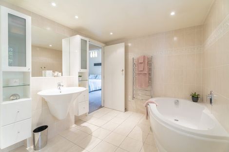 Photo of property in 9 Halswater Drive, Churton Park, Wellington, 6037