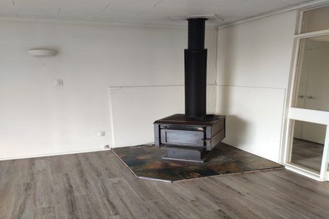 Photo of property in 96 Mountbatten Avenue, Hillcrest, Auckland, 0627