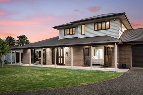 Photo of property in 39 Browns Drive, Waihi Beach, 3611