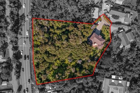 Photo of property in 127 Whangaparaoa Road, Red Beach, 0932