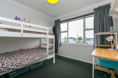 Photo of property in 52 Rosendale Avenue, Spotswood, New Plymouth, 4310