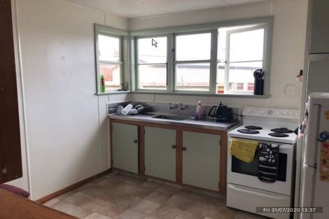 Photo of property in 66 Peat Place, Whanganui, 4500